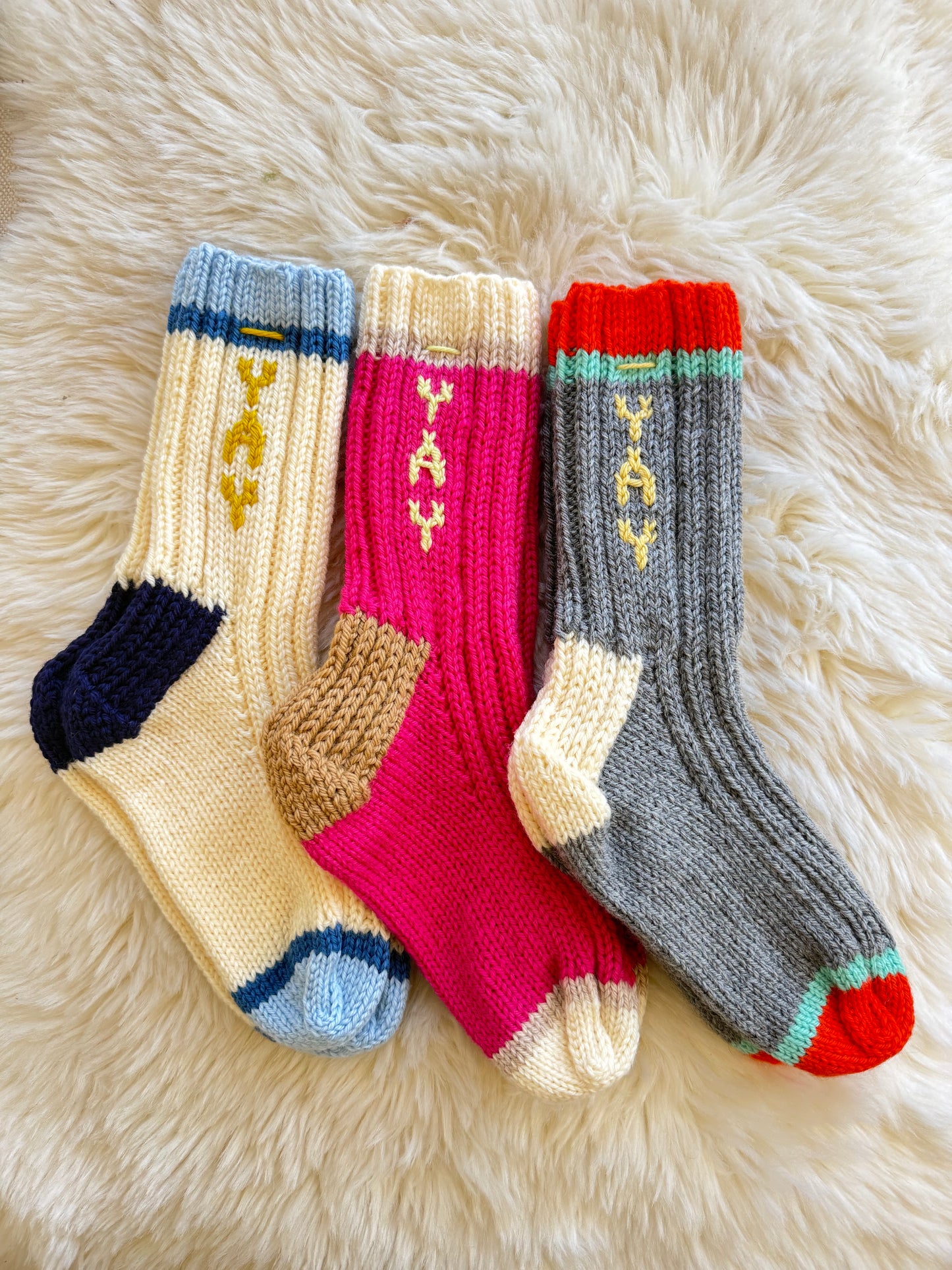 Hand-Knit Wool Socks / Slippers by Kasumi