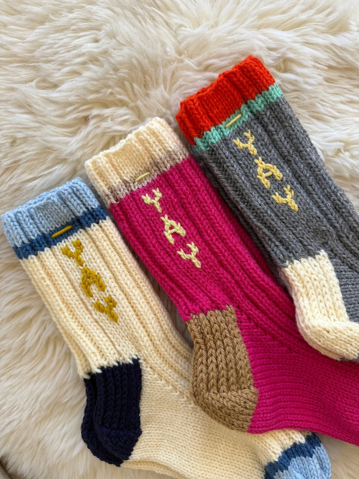 Hand-Knit Wool Socks / Slippers by Kasumi