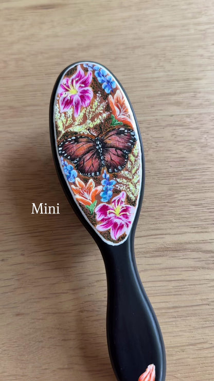 Pollinator Hairbrush - Hand Painted by Cellazanetti